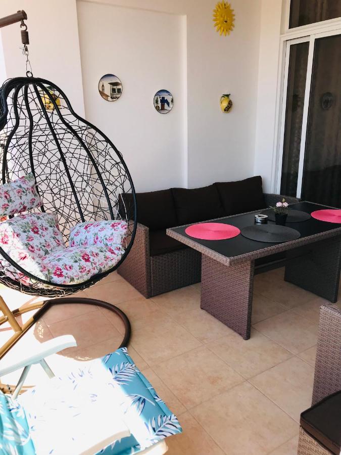 Pool Apartment 라르나카 외부 사진