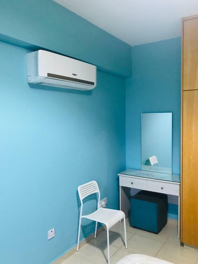 Pool Apartment 라르나카 외부 사진